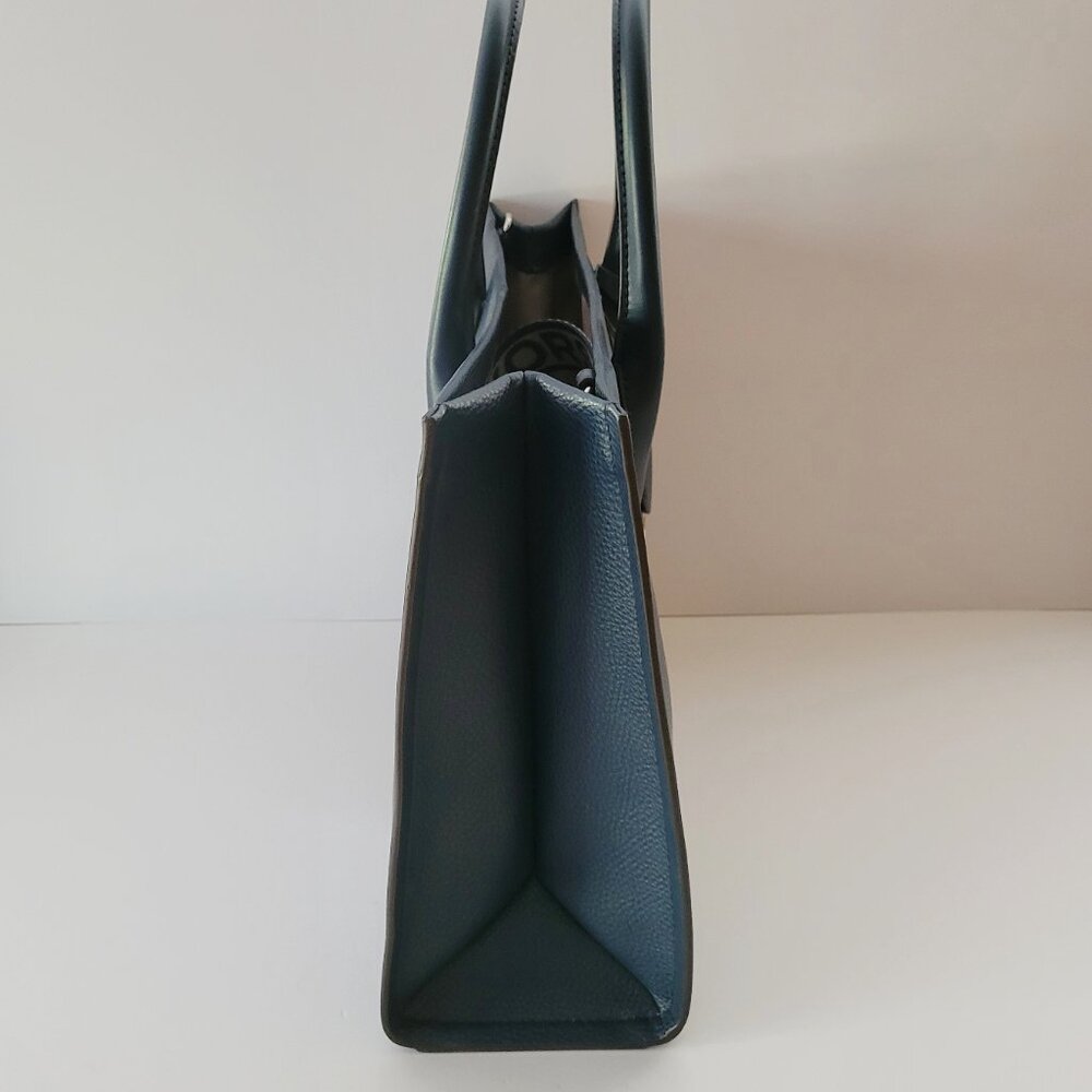 Michael Kors Navy Blue Tote with White Accents - Picture 5 of 7